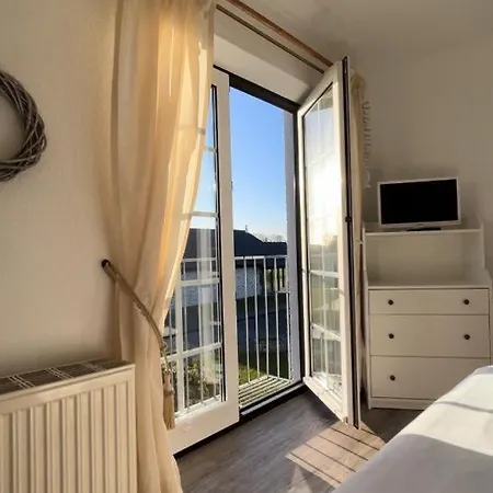 Bed & Breakfast Mein-ostseeplaetzchen Niesgrau